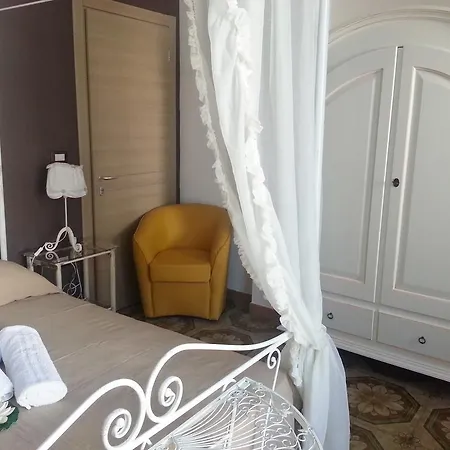 Bed & Breakfast Brezza Marina Torre Pali