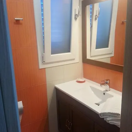 Brezza Marina 3* Torre Pali