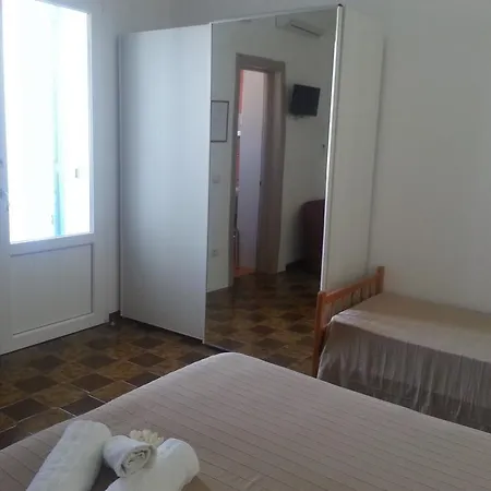 ベッド・アンド・ブレックファスト Brezza Marina Torre Pali