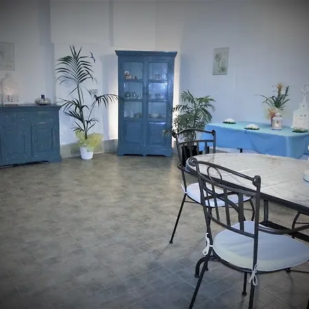 Brezza Marina 3* Torre Pali