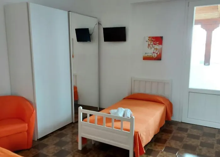 فندق مبيت وإفطار Brezza Marina