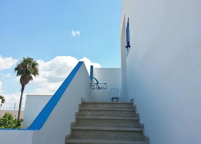 فندق مبيت وإفطار Brezza Marina Torre Pali